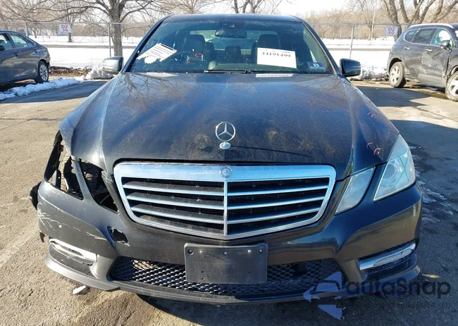 WDDHF8JB7CA553944: 44191499