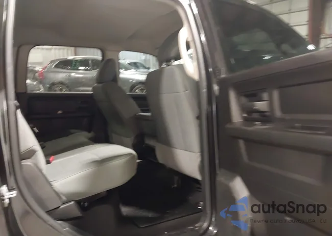 1C6RR7KT2JS315022: 44191551