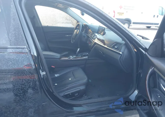 WBA3B5G5XDNS02873: 44191588