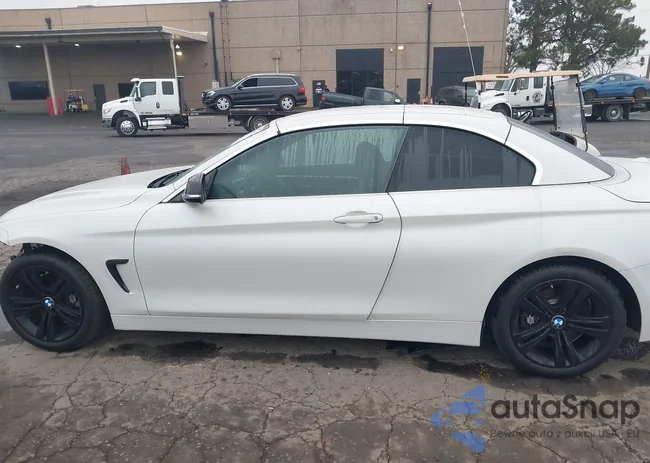 WBA3V7C56FP772689: 44191637