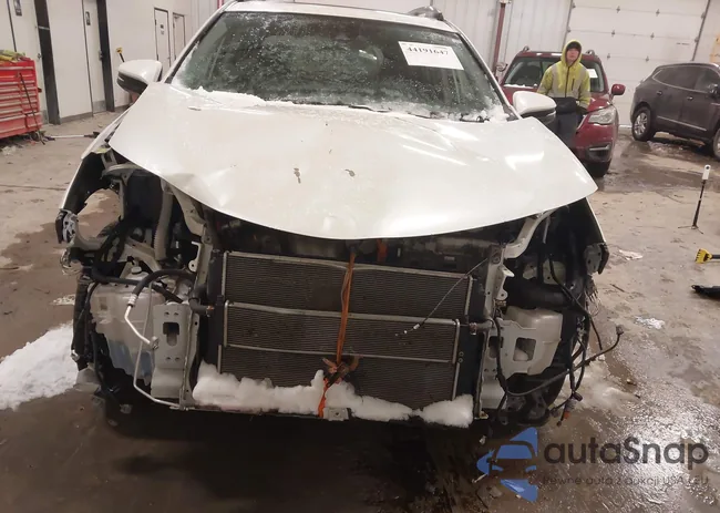 JTMDJREV8HD089196: 44191647