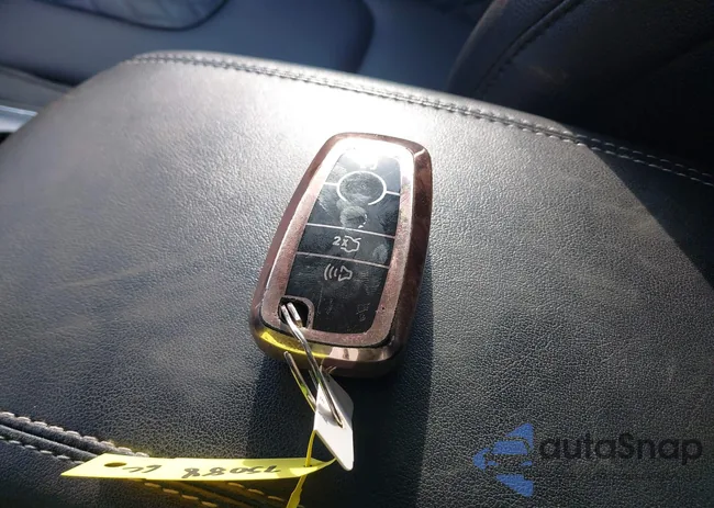 2FMPK4K92RBA35383: 44191667