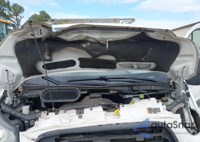 1FTYR1ZM1HKA26837: 44191676