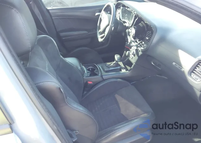 2C3CDXCT7MH582734: 44191717