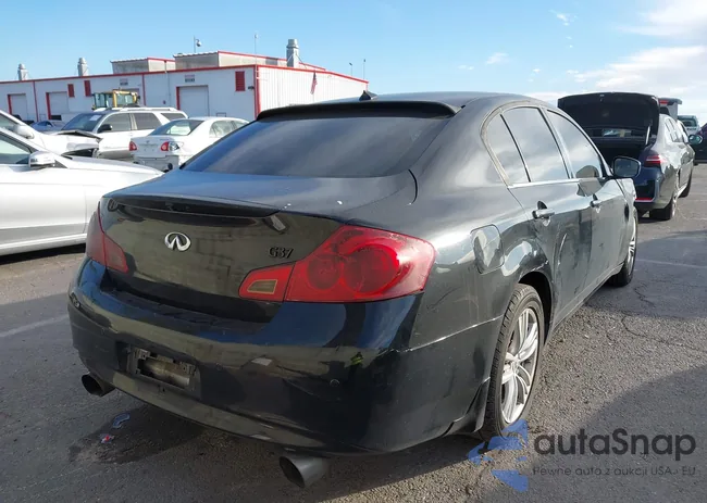 JN1CV6AP8DM716109: 44191737