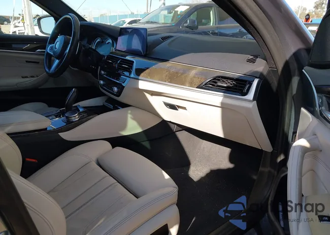 WBAJE5C53KWW31896: 44191748