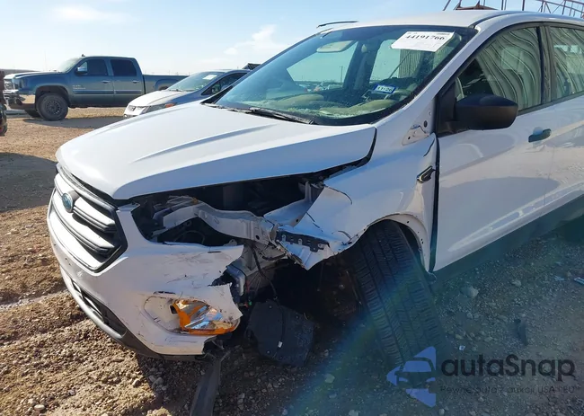 1FMCU0F7XJUD04318: 44191766