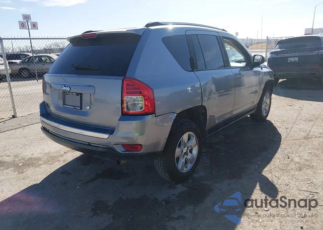 1C4NJCBA7FD209084: 44191849