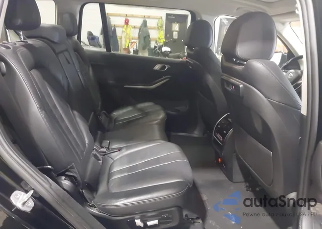 5UXCW2C00M9F66858: 44191851