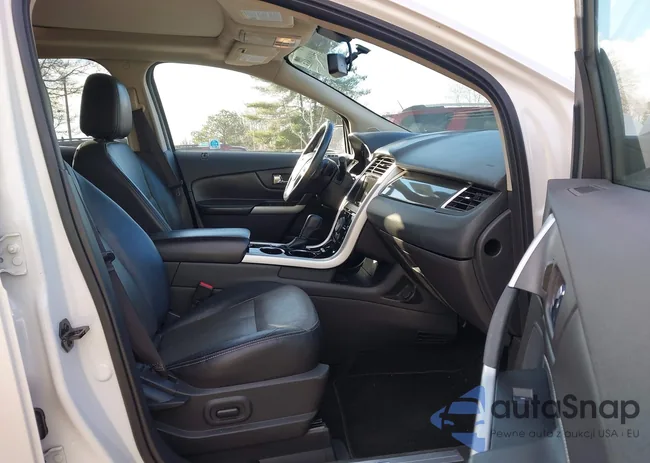 2FMDK3AKXDBC64212: 44191863