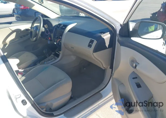 2T1BU4EEXBC552459: 44191868