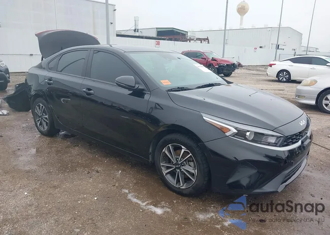 3KPF24AD3RE732429: 44191870