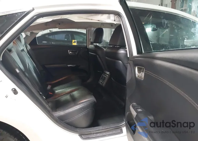 4T1BD1EB1JU060968: 44191909