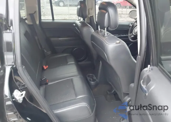 1C4NJDBB0FD163225: 44191993