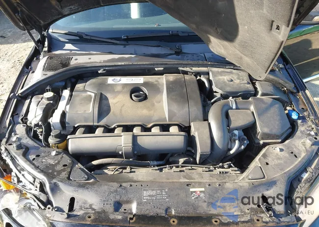 YV1940AS5B1138717: 44191998