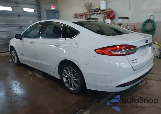 3FA6P0LUXHR223393: 44191109