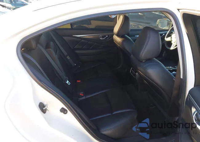 JN1EV7AP1MM704074: 44191113