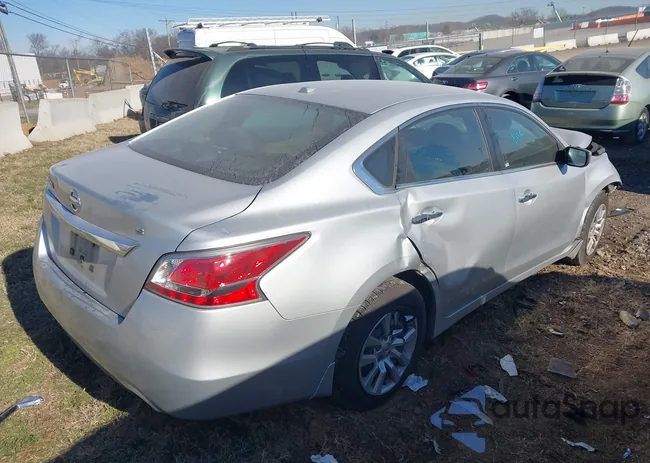 1N4AL3AP1FC157526: 44191177