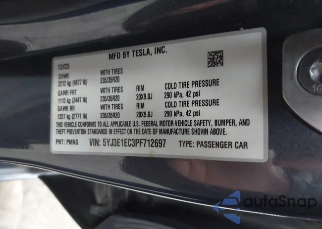 5YJ3E1EC3PF712697: 44191352