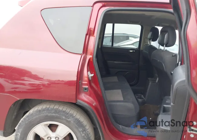 1C4NJCBA3ED742967: 44191387