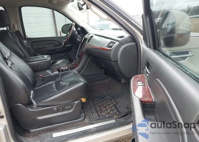 1GYFK63888R245137: 44191395