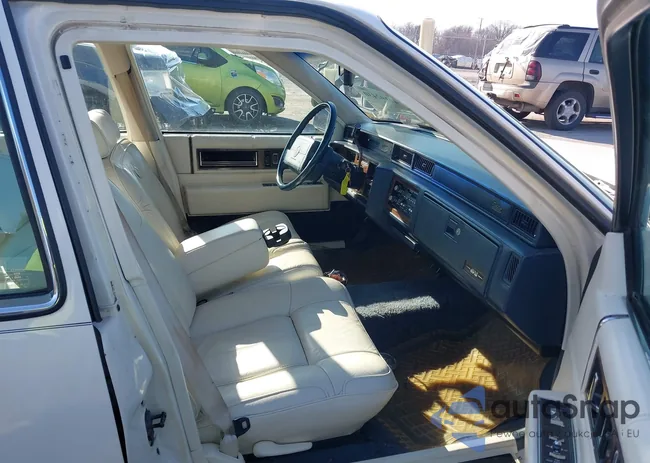 1G6CD53B2M4285765: 44192430