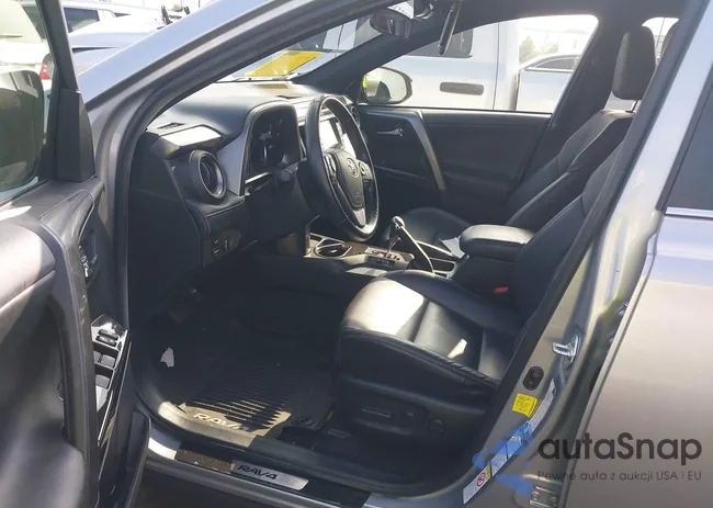 JTMJJREV5JD182041: 44192525