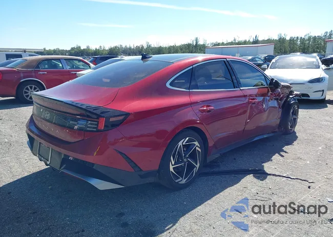 KMHL14JA1RA363418: 44192553