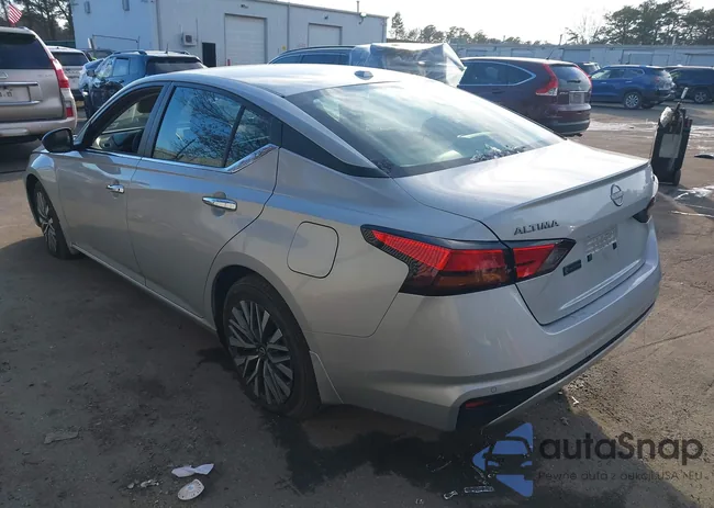 1N4BL4DV5RN426771: 44192619