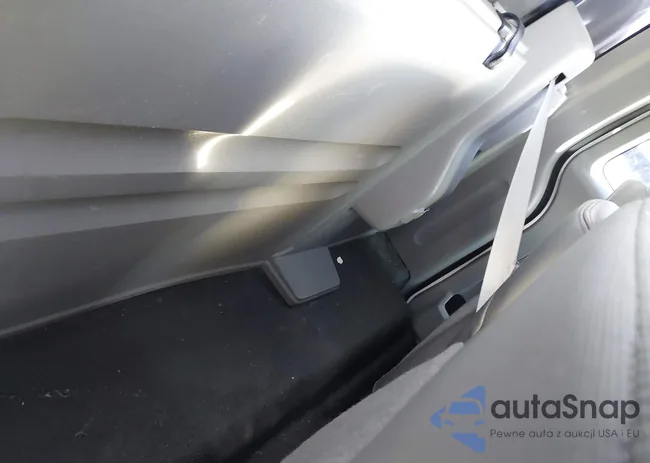 1FTRF12248KC48018: 44192653