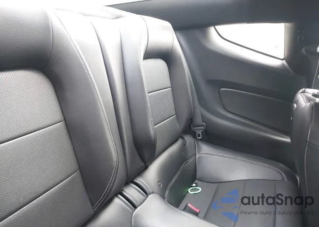 1FA6P8TH2H5273273: 44192689