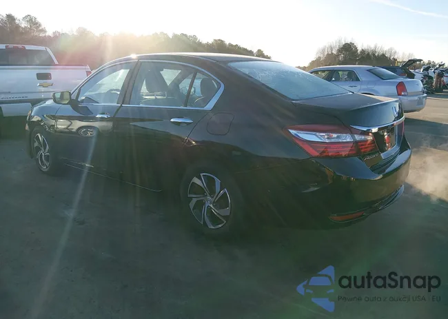 1HGCR2F39GA113743: 44192708