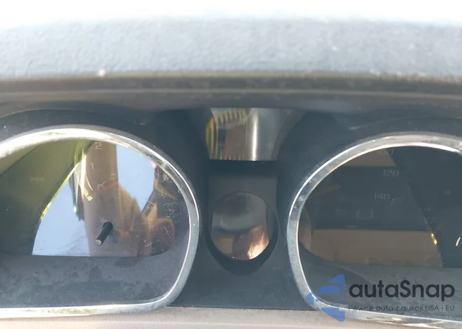 1GNKRLED1BJ415733: 44192745