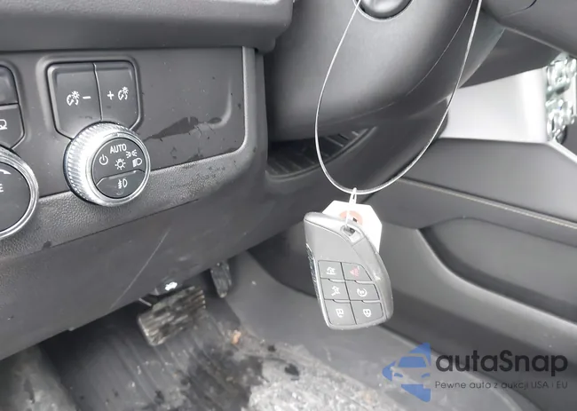 1GKS2GKD1PR493273: 44192780