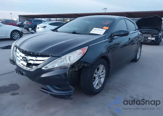 5NPEB4AC4DH668554: 44192811