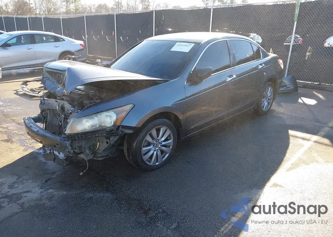 1HGCP3F85AA022337: 44192817