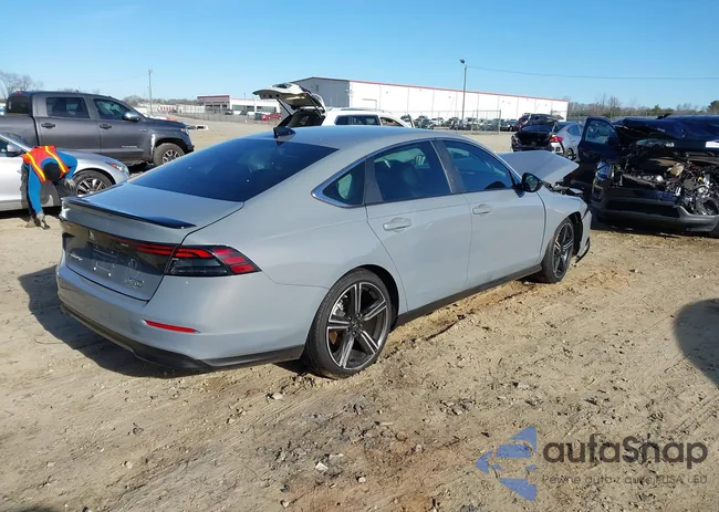 1HGCY2F55PA014552: 44192879