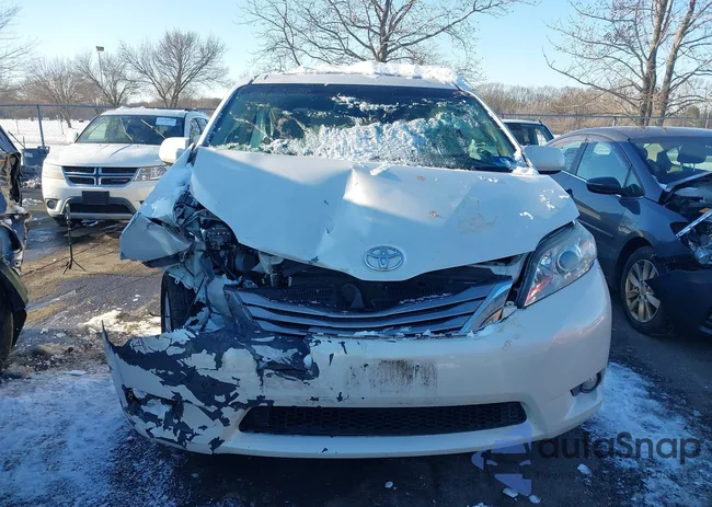 5TDDZ3DC7HS149558: 44192880