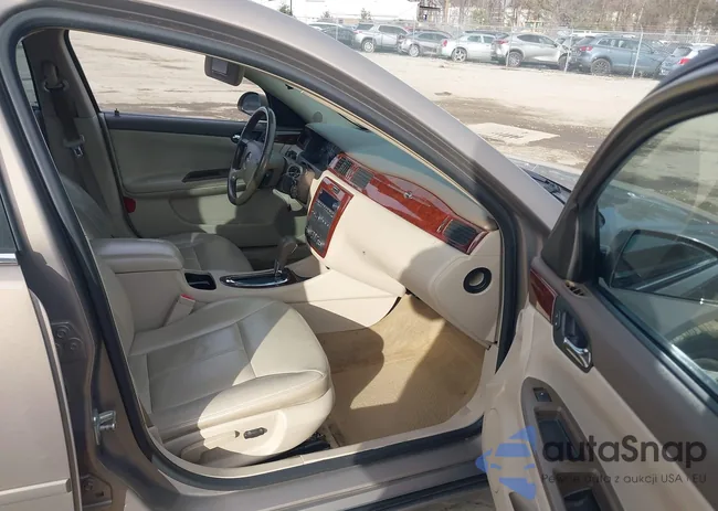 2G1WC581069183659: 44192881