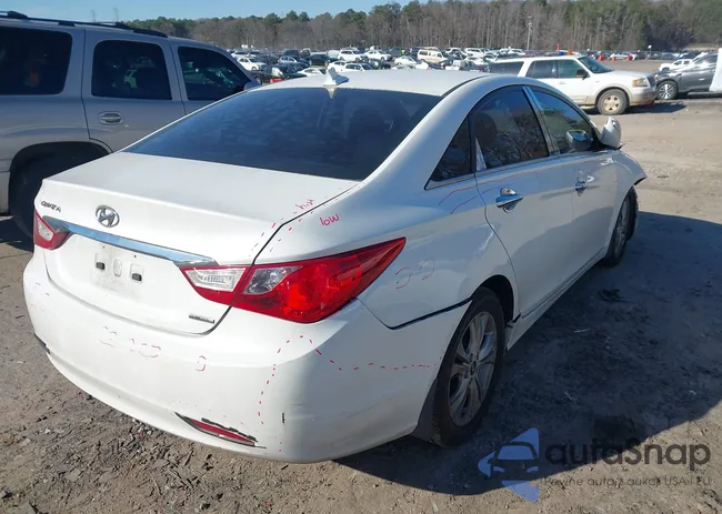 5NPEC4AC4BH295834: 44192886