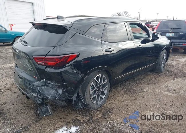 3GNKBERSXSS144873: 44192907