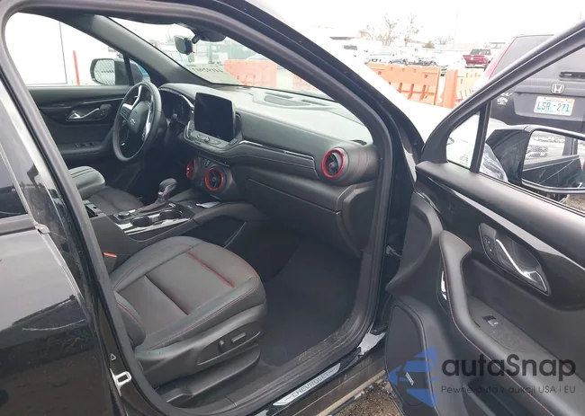 3GNKBERSXSS144873: 44192907