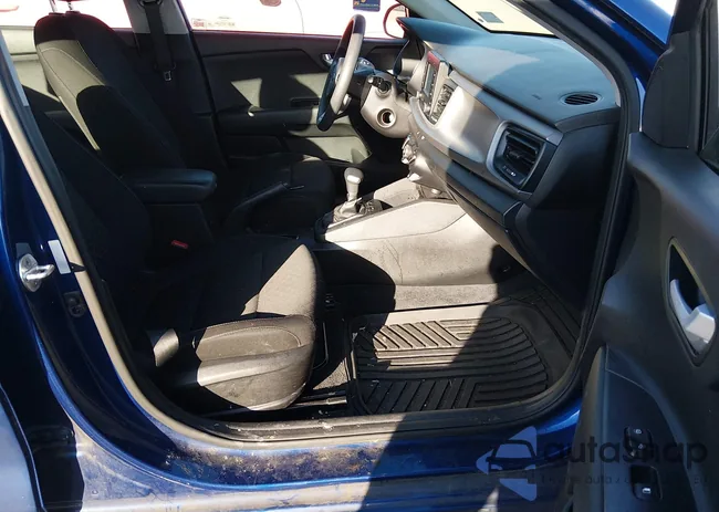 3KPA24AB3JE096107: 44192931