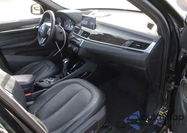 WBXHT3C31G5E49112: 44192941