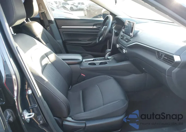 1N4BL4DV8NN355785: 44192063