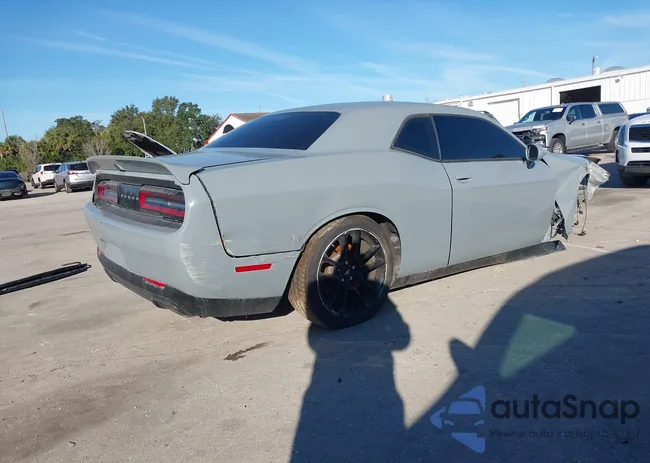 2C3CDZFJ3MH537697: 44192069