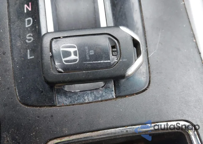 1HGCR2F84DA099340: 44192189