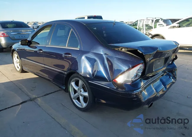 WDBRF52H76F763630: 44192281