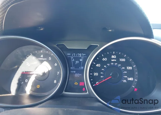 KMHTC6AD4CU072790: 44192327