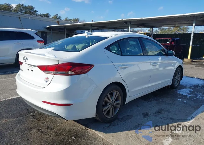 5NPD84LF6JH360640: 44192329